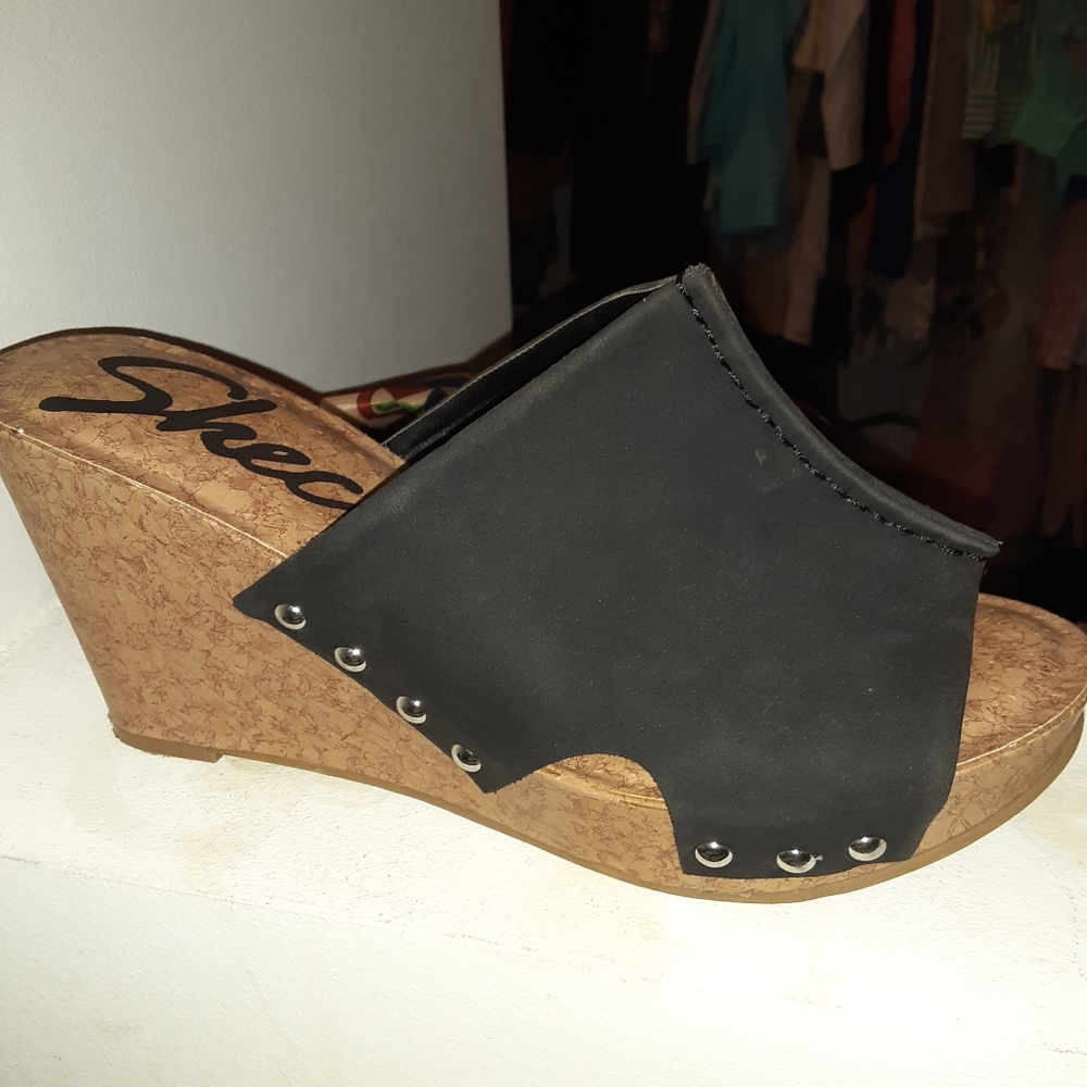Sketchers black wedge sandle (#10)